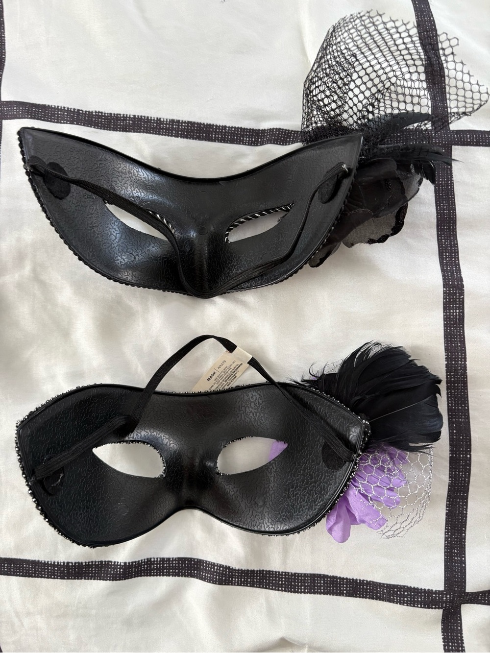 Halloween Masquerade Costume Masks - Picture 2 of 3